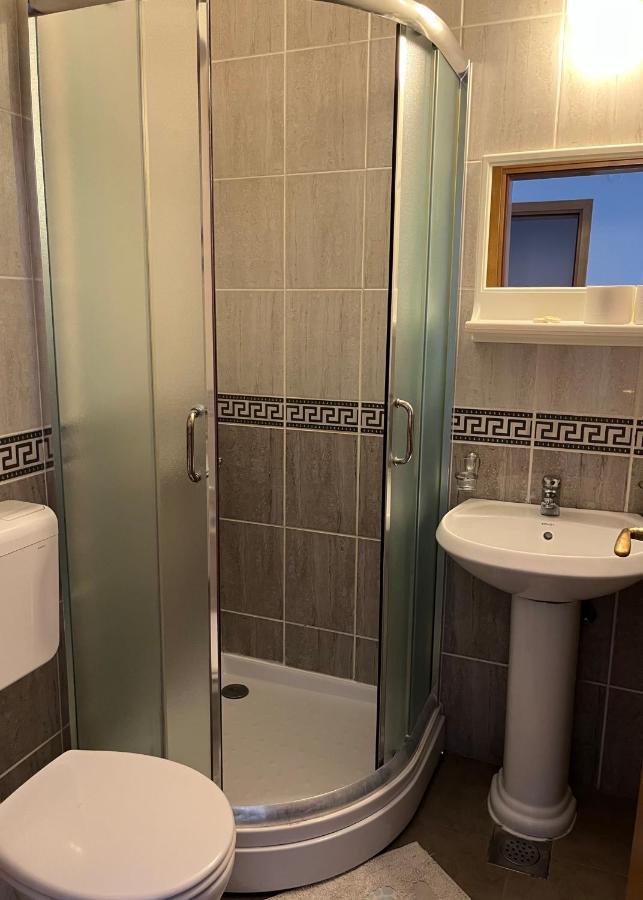 Apartmani Goran I Jelena Zec Будва Екстериор снимка